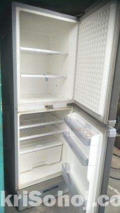 ওয়াল্টন ফ্রিজ 11cft